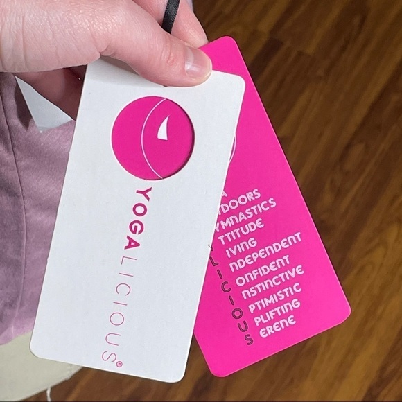 Yogalicious Mauve Lace-Up Back Tank L - Picture 11 of 11